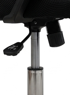 Detail Shot – Height Adjustment Mechanism